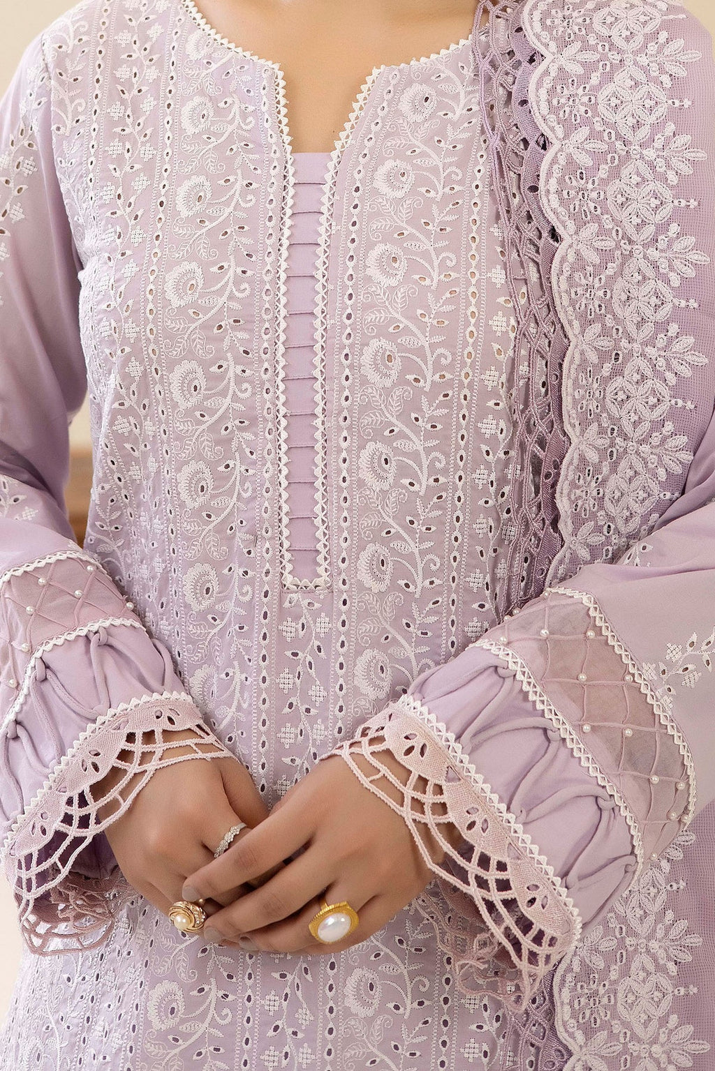 Unstitched chicken Kari
