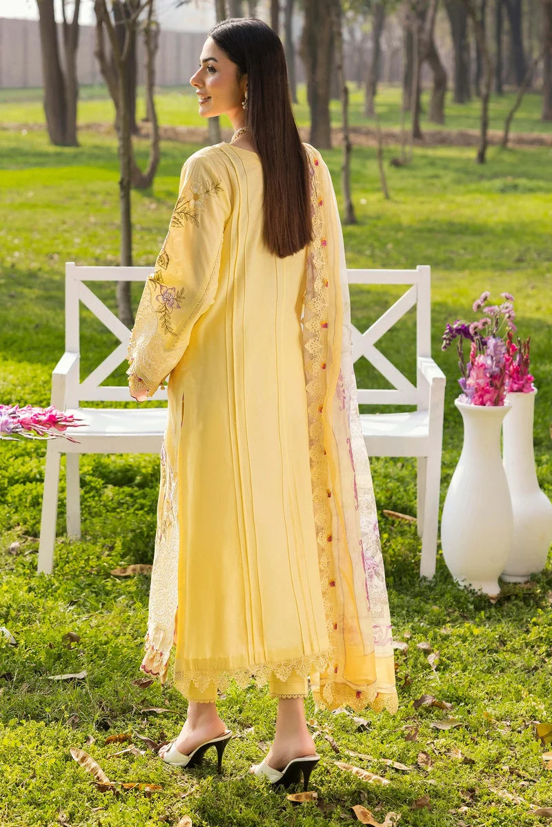 Gardenia Luxury embroiderd lawn