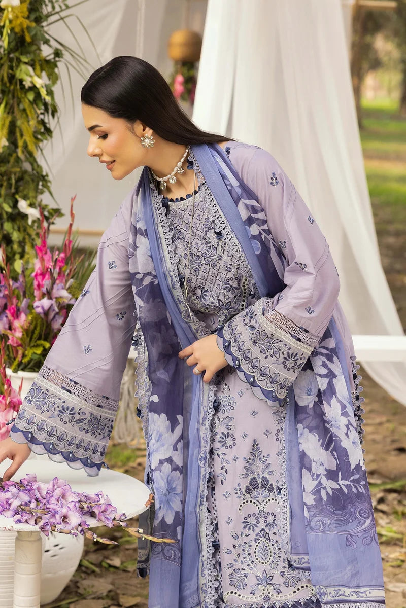 Elegant Pakistani dress / Luxury embroiderd lawn